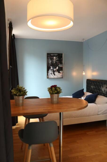 405 - Sejour Romantique Dans Un Studio De Paris 5 - Flat-Guest Exterior foto